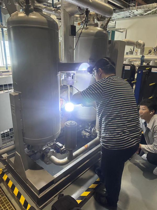 http://www.yanweijidian.com/Public/uploads/2025-02-05/17387389642048733692.jpg